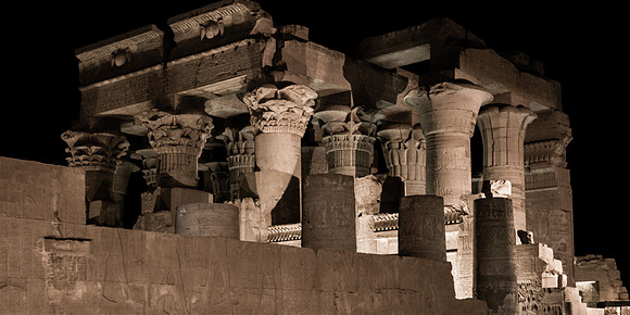 Egypt, Edfu Temple-146